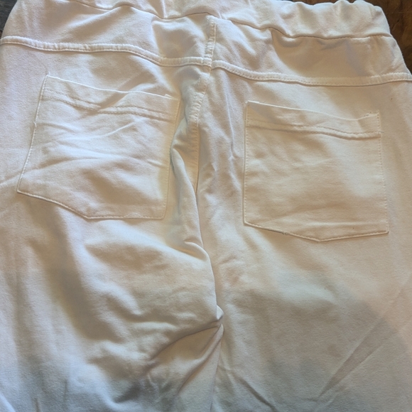 White linen Drawstring Pant - Picture 11 of 12